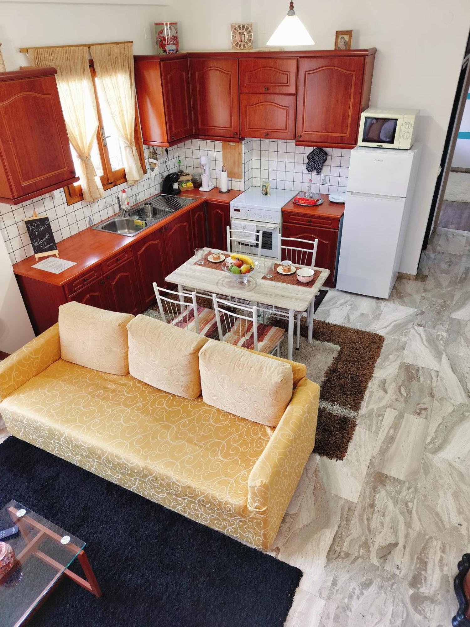 Dimitris & Despoinas Guest House Tripoli Exterior photo